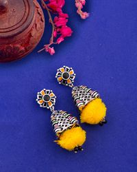 Jhumkas Buy Pearl Gold Silver Antique Jhumki Earrings Online Voylla We have gained a remarkable position in the market that is involved in offeringdesigner jhumka earring. silver antique jhumki earrings online