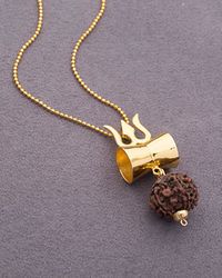 Buy Men S Pendant Silver Gold Plated Pendant For Men Online Voylla Rudraksha have been worn since times immemorial due to properties of the specific beads of different mukhis. silver gold plated pendant for men