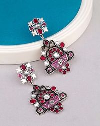 Earrings For Women Buy Designer Fashion Earrings Online Voylla Voylla online jewellery store offers an amazing discount on earrings. buy designer fashion earrings online