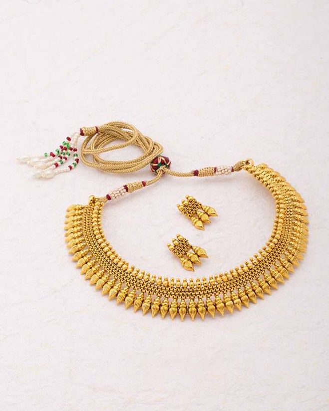 Special Offer Voylla Jewellery Necklace Sets Up To 74 Off Grab discounts upto 70% now. studio notarile rovera