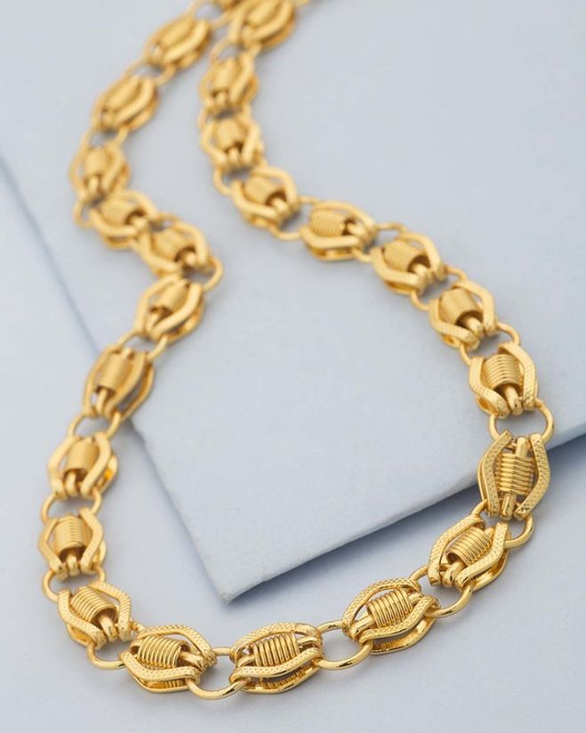 shiny gold chain